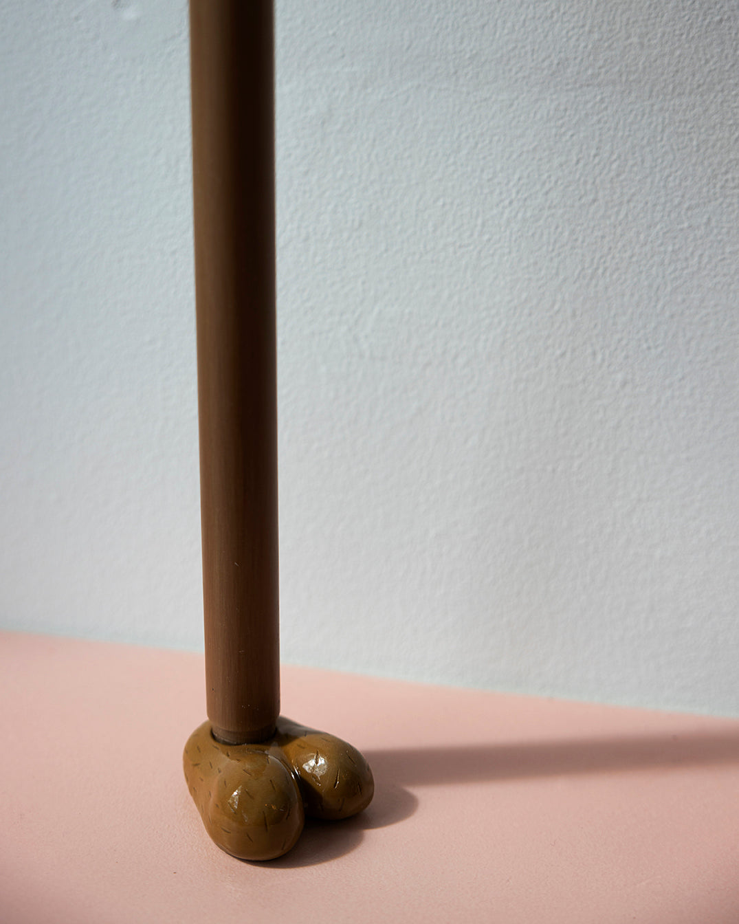 Balls candle holder