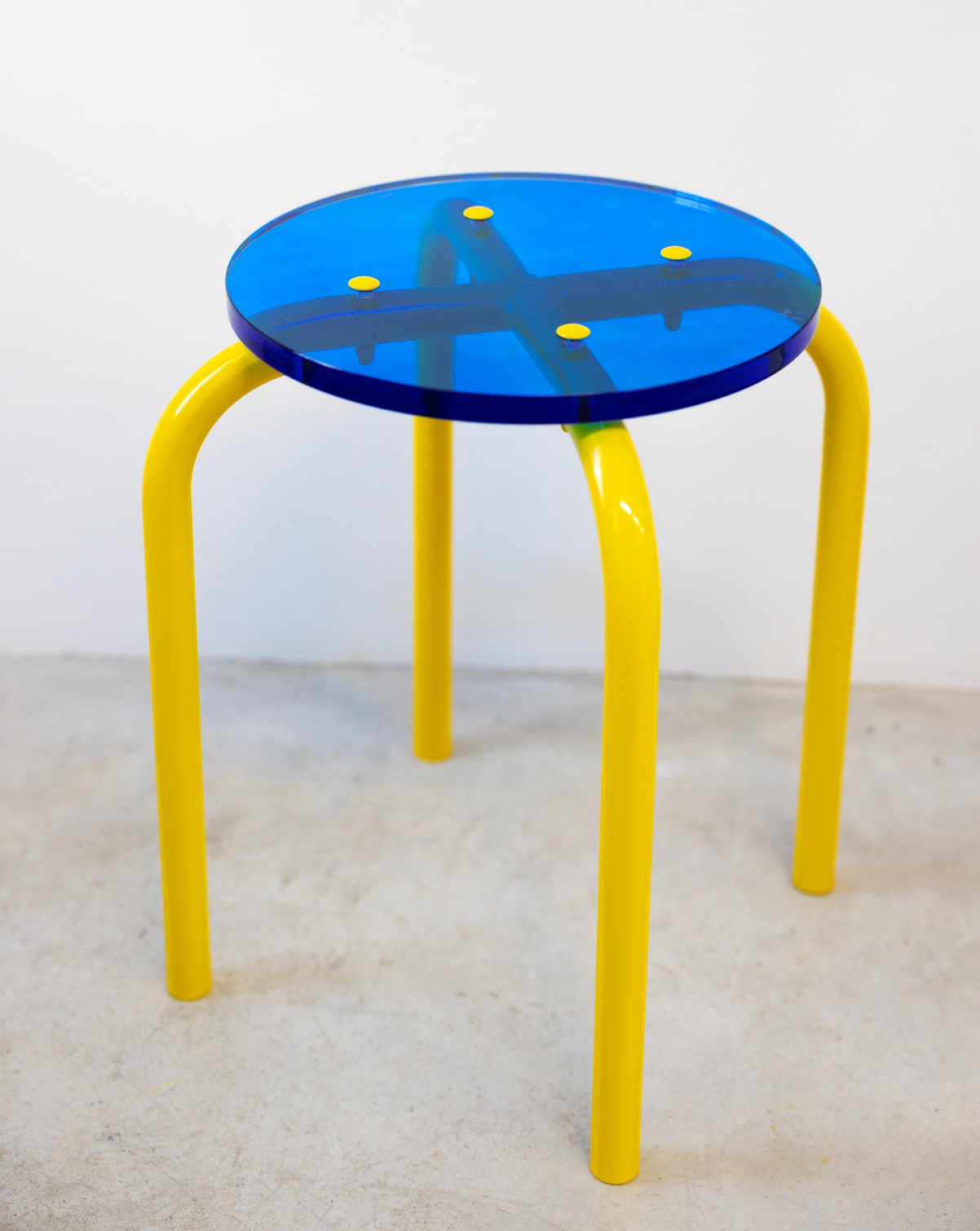 Le Pop stool / blue & yellow