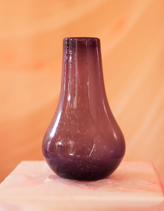 Vintage glass' vase, dark purple