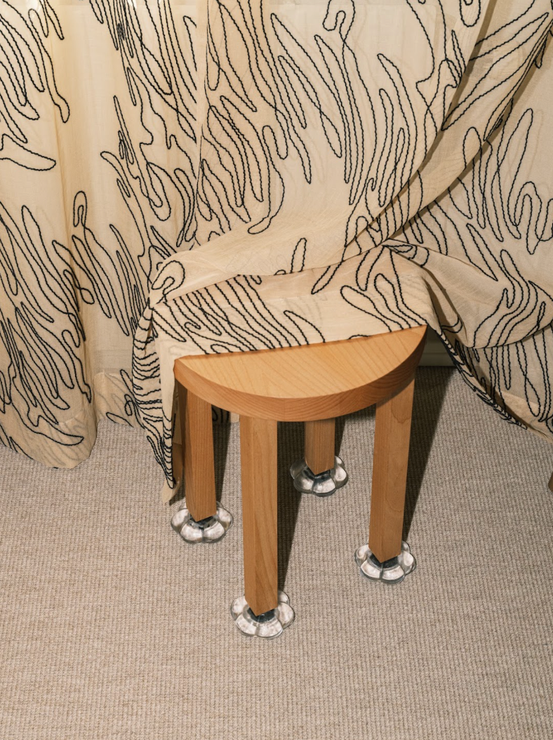 Ebba Lindgren - table