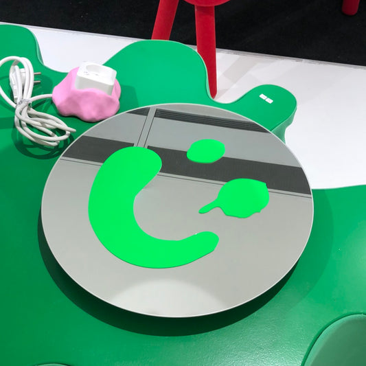 SMILEY MIRROR NEON GREEN
