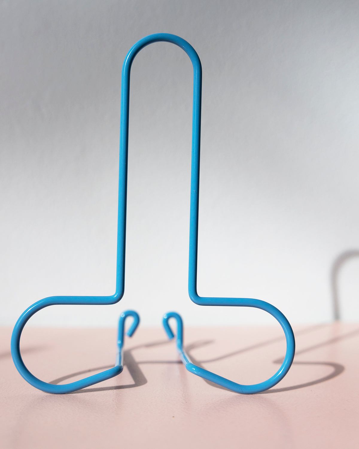 Tolly toilet paper holder / light blue - by Jeroen Spitsberg