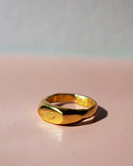 Smiley ring / gold plated silver