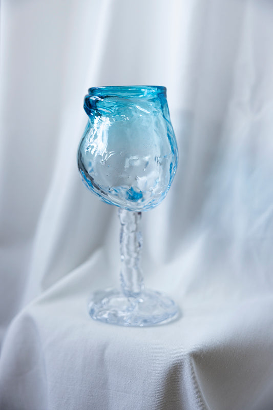 Goblet / turqoise - by Bernard Heesen
