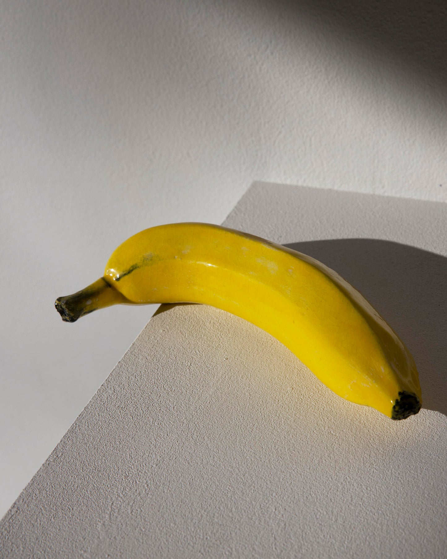 Banana, ceramic (2019)