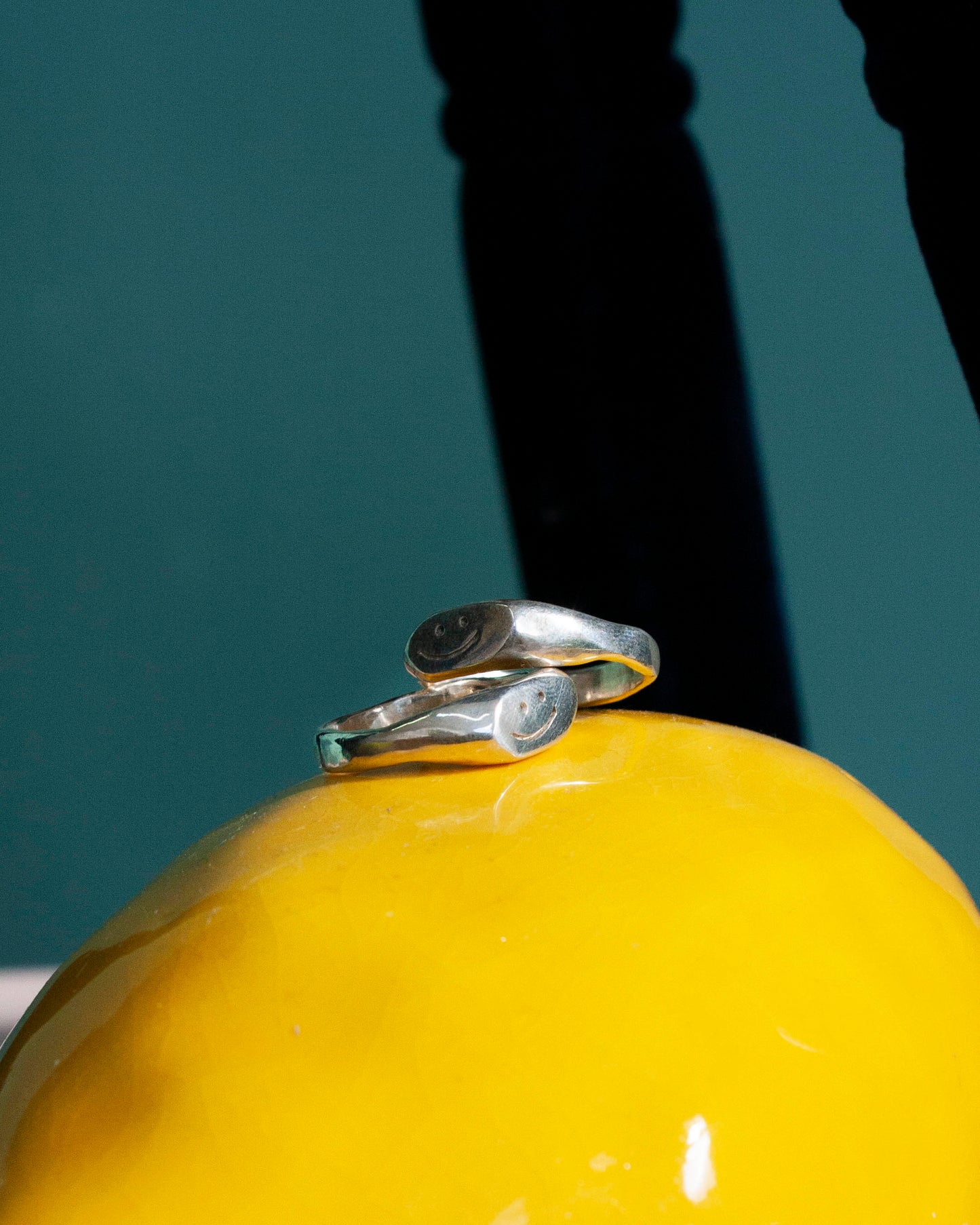 Smiley ring / solid silver