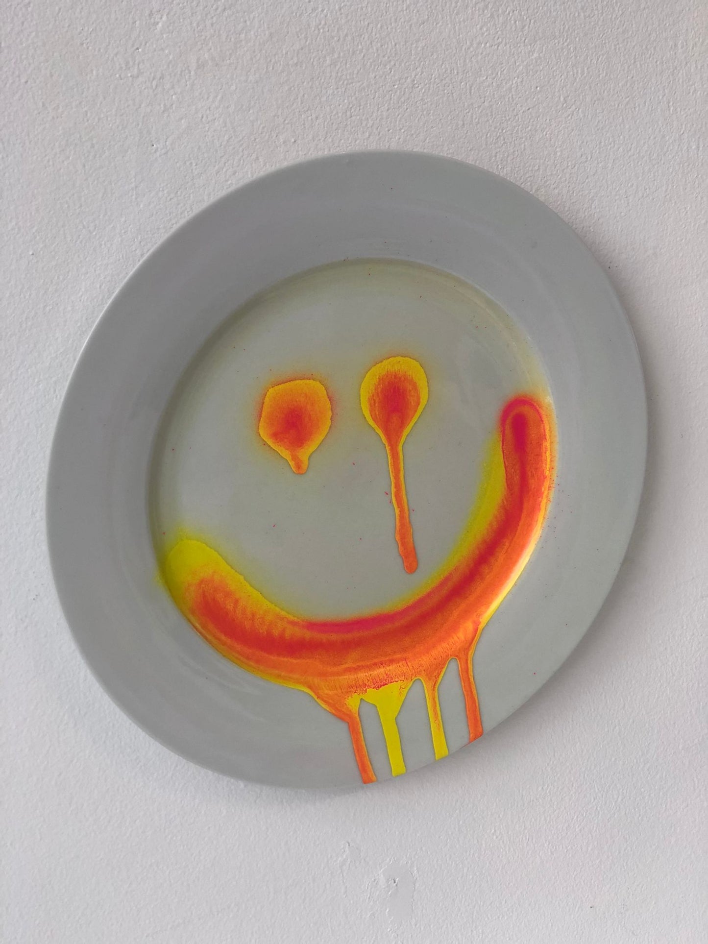 Multi Smiley plate / yellow- pink - orange :)