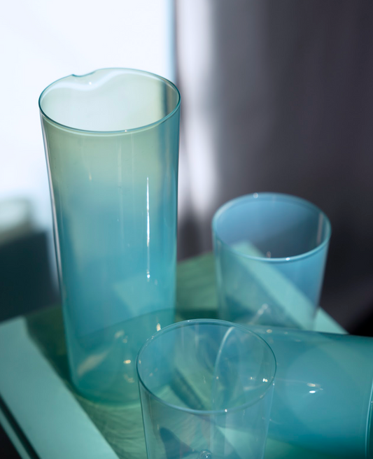 Thin carafe / turquoise