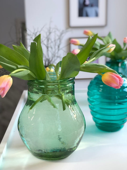 Beautiful green vase - vintage